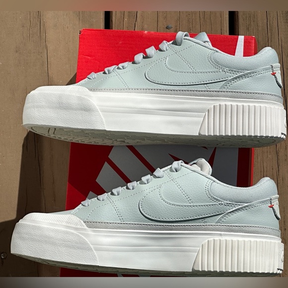 Nike Court Legacy Platform Low Casual Sneaker Size US Womens 6 | 7 | 9.5 NEW - Picture 7 of 11
